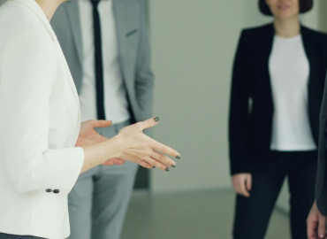 судебные приставы за дверью. Что нужно знать должникам в 2026 - фото - 1